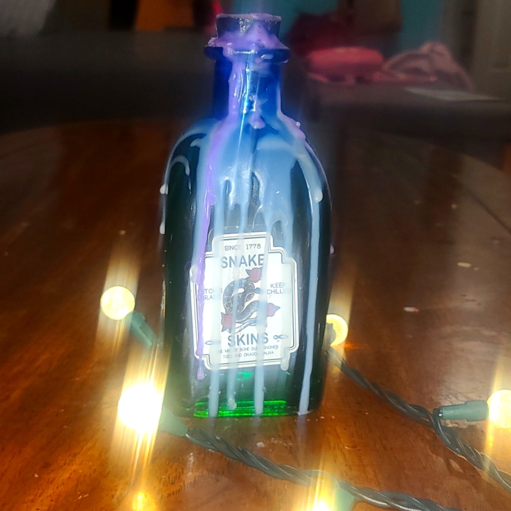 Snake skin potion bottle decoration~halloween